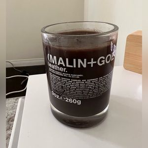 Malin Goetz Leather candle 9 oz